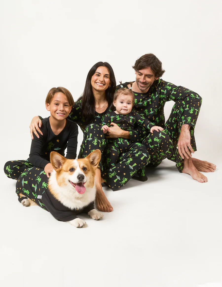 Simplify Halloween Photoshoots by Choosing Matching Pajama