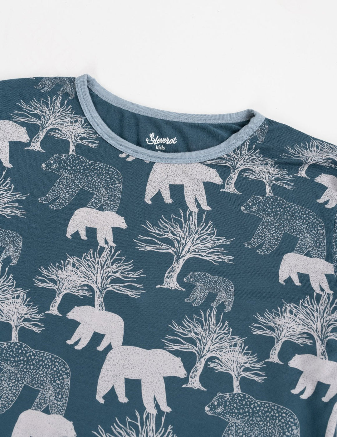 #color_navy-polar-bear-trees