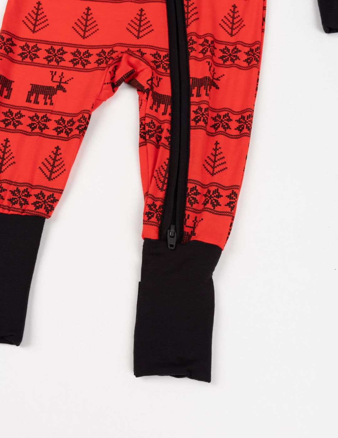 #color_red-and-black-fairisle-reindeer