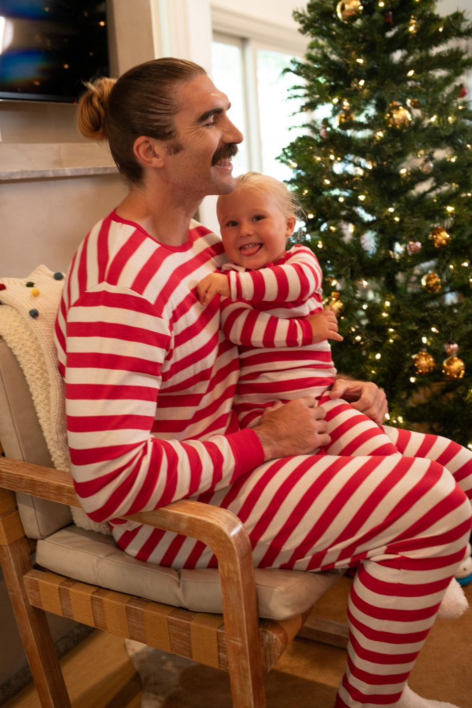Mens red and white striped pajamas hotsell